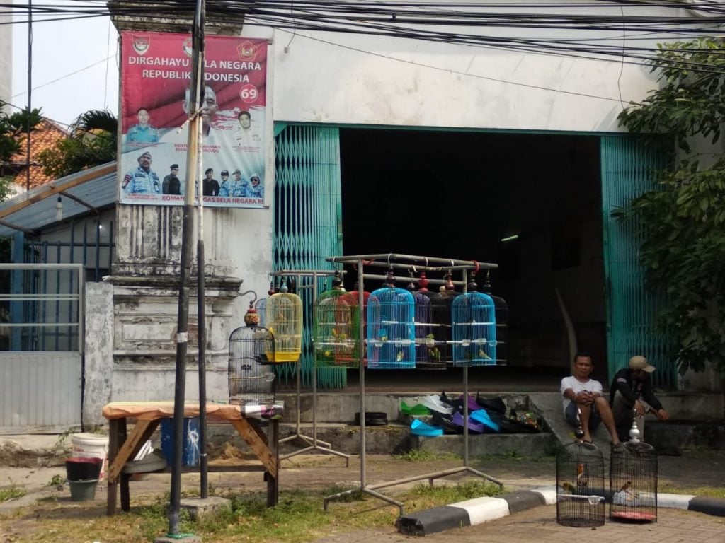 sepanjang jalan 1